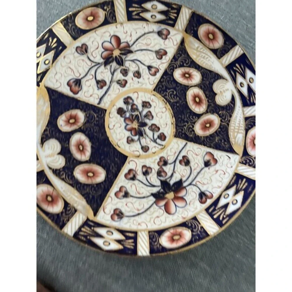 Royal Crown Derby England Traditional Imari 1001/519 Domed Cake Plate 9